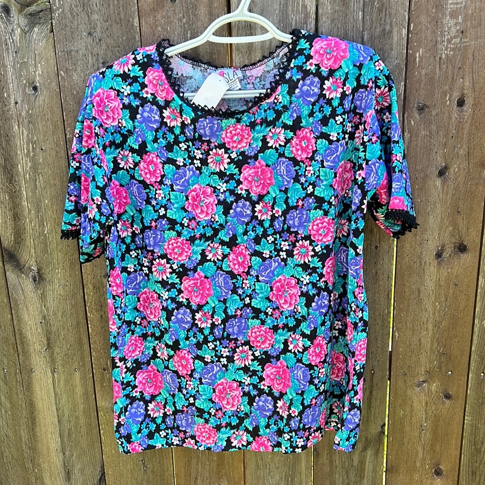 ISLA Vintage 90s florals women T-shirt size Medium new with tags